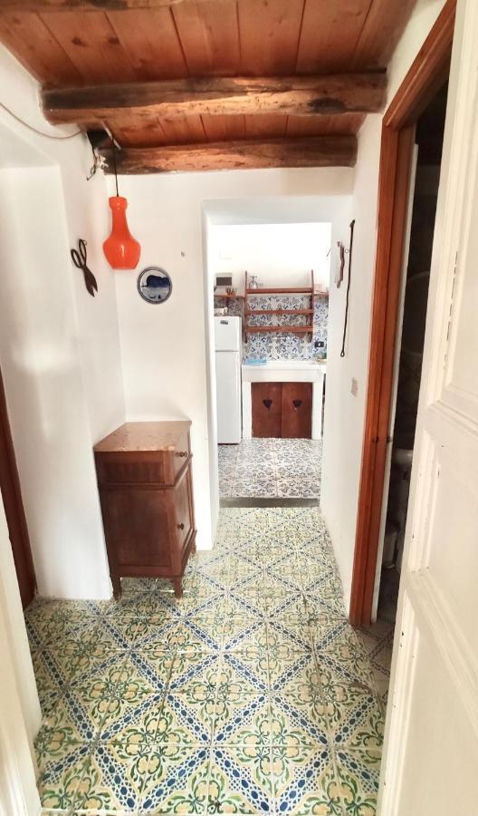 Apartamento La Casa Di Nonna Ida Estrómboli Exterior foto